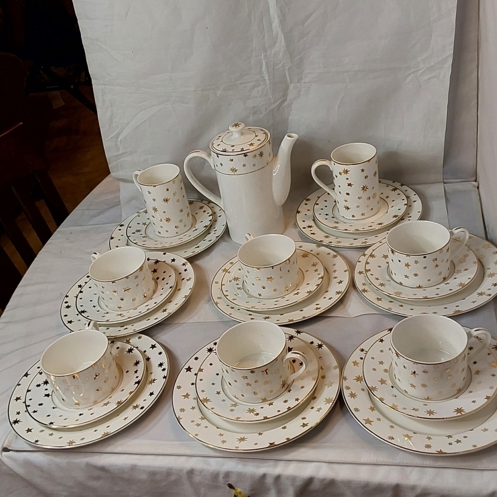 GALAXY FINE PORCELAIN CHINA BY SAKURA 14 KARAT TEA SET FOR 8 - Picture 11 of 11
